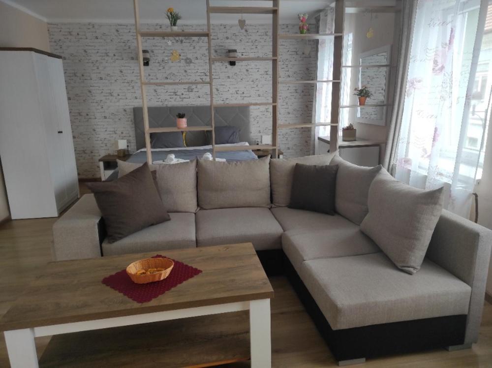 Apartmany Greg เชสเกบูดิเยโจวิตเซ ภายนอก รูปภาพ